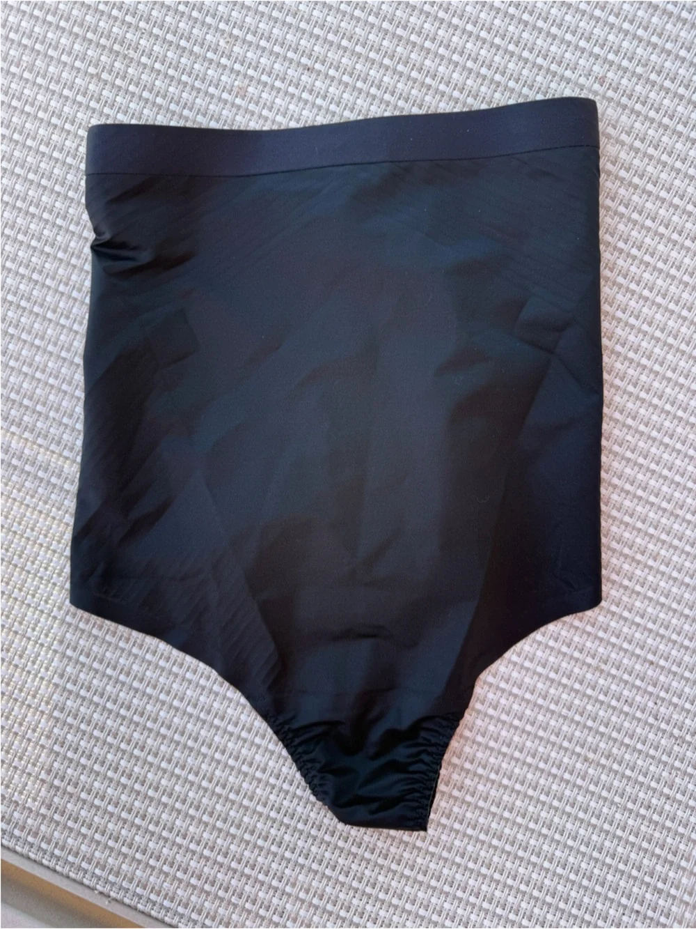 SPANX lightweight targeted
